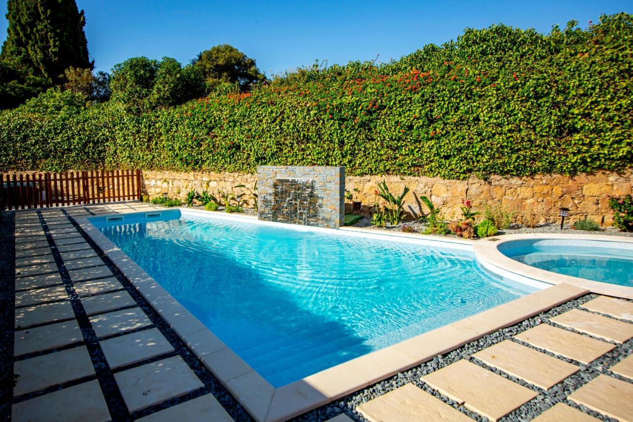 Lotus Villa 2, Albufeira Bagian luar foto