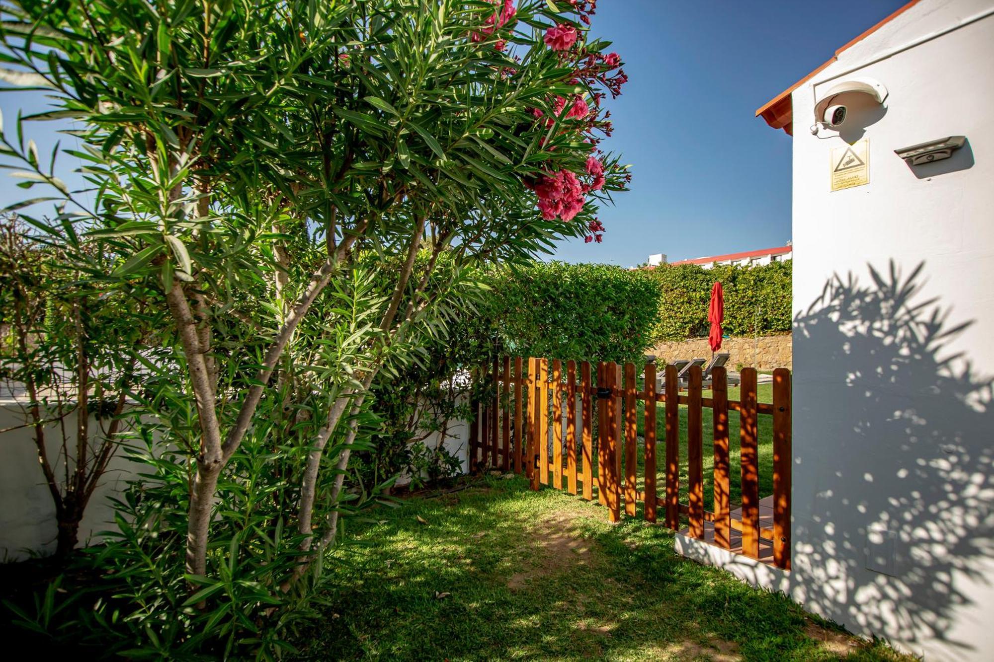 Lotus Villa 2, Albufeira Bagian luar foto